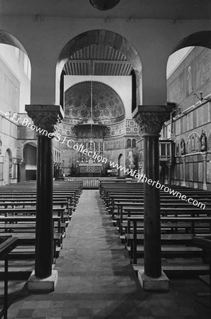 UNIVERSITY CHURCH INTERIOR